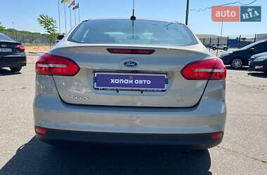 Седан Ford Focus 2016 в 