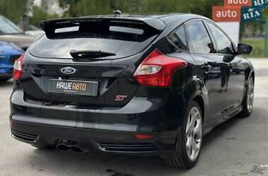 Хэтчбек Ford Focus 2014 в 