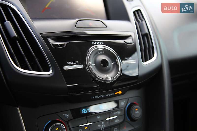 Хэтчбек Ford Focus 2015 в Харькове фото 17 Хэтчбек Ford Focus 2015 в Харькове