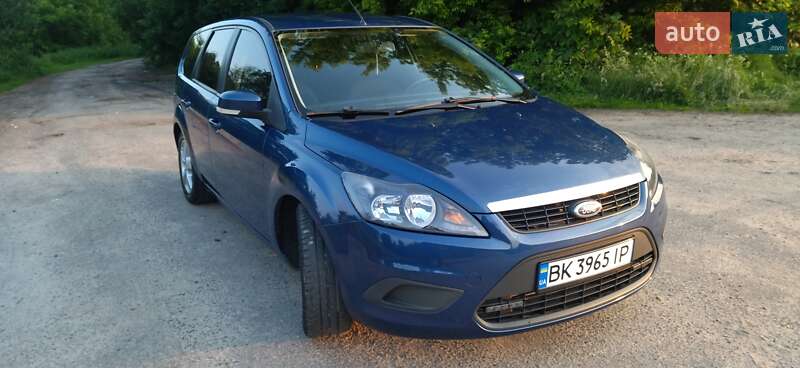 Универсал Ford Focus 2008 в Дубно