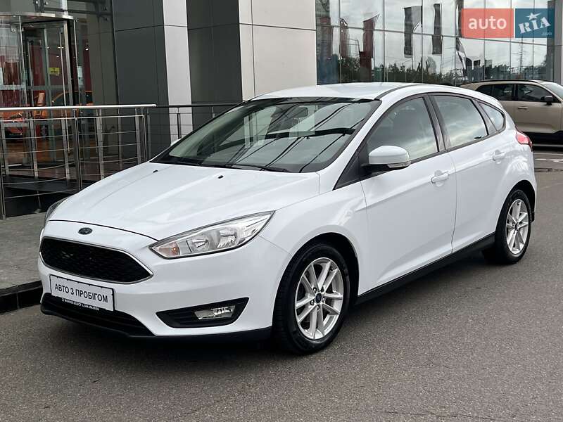 Хэтчбек Ford Focus 2017 в Киеве