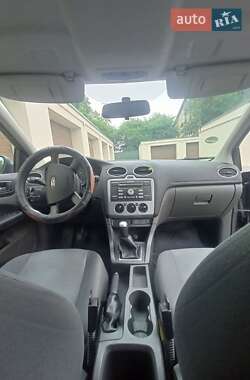 Универсал Ford Focus 2005 в 