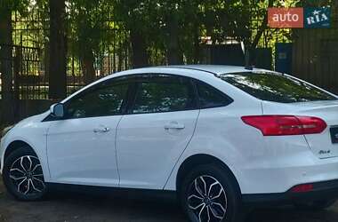 Седан Ford Focus 2018 в 