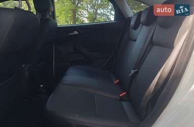Седан Ford Focus 2018 в 