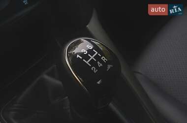 Седан Ford Focus 2018 в 