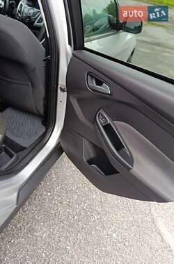 Универсал Ford Focus 2011 в 