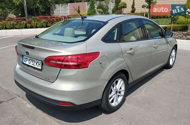 Седан Ford Focus 2016 в 