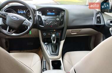 Седан Ford Focus 2016 в 