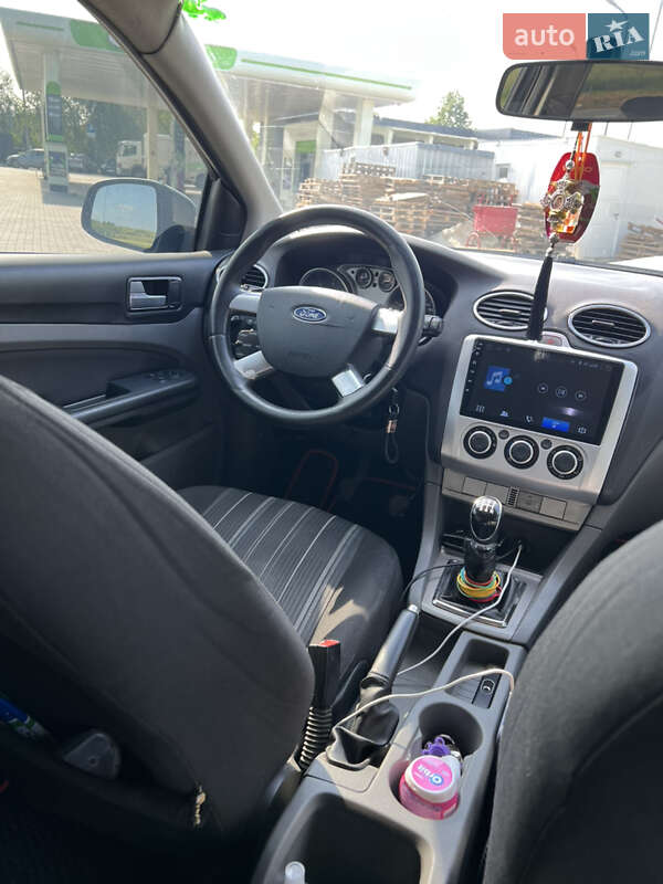 Универсал Ford Focus 2010 в Мукачево фото 12 Универсал Ford Focus 2010 в Мукачево