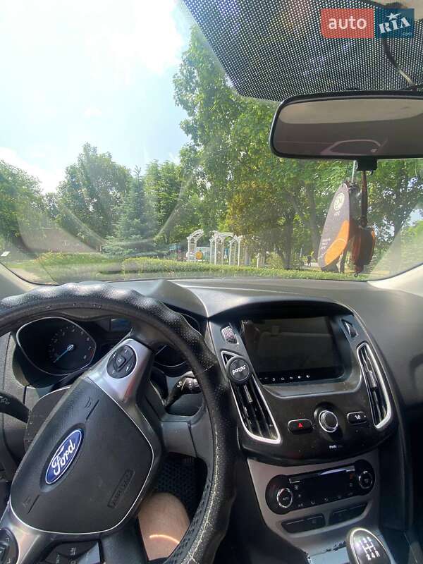 Седан Ford Focus 2013 в Каменском