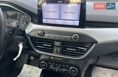 Хэтчбек Ford Focus 2019 в 