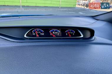 Хэтчбек Ford Focus 2016 в 