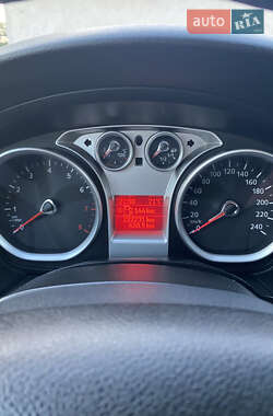 Универсал Ford Focus 2009 в 