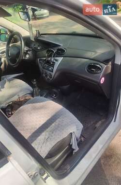 Универсал Ford Focus 2000 в 