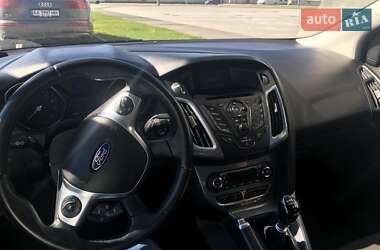 Универсал Ford Focus 2014 в 
