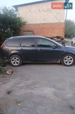 Универсал Ford Focus 2010 в 