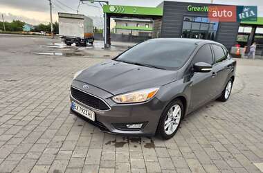 Седан Ford Focus 2015 в 