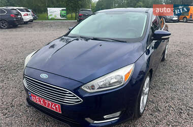 Хэтчбек Ford Focus 2016 в 