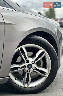 Универсал Ford Focus 2013 в 