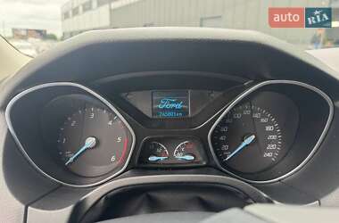 Универсал Ford Focus 2013 в 