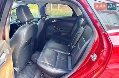 Хэтчбек Ford Focus 2016 в 