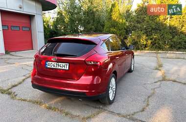 Хэтчбек Ford Focus 2016 в 