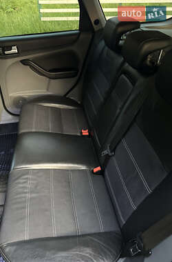 Универсал Ford Focus 2010 в 