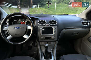 Универсал Ford Focus 2010 в 