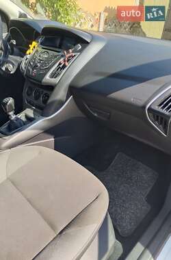 Универсал Ford Focus 2011 в 