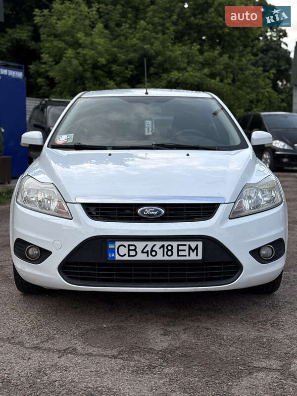 Хэтчбек Ford Focus 2010 в Чернигове