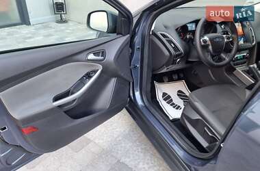 Универсал Ford Focus 2013 в 