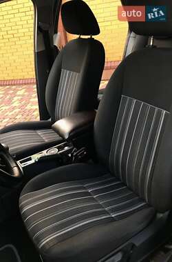 Седан Ford Focus 2008 в 