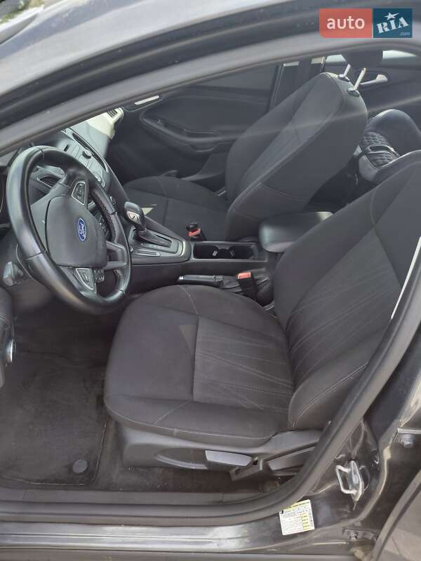 Седан Ford Focus 2017 в Львове