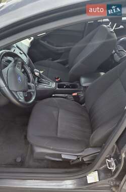 Седан Ford Focus 2017 в 