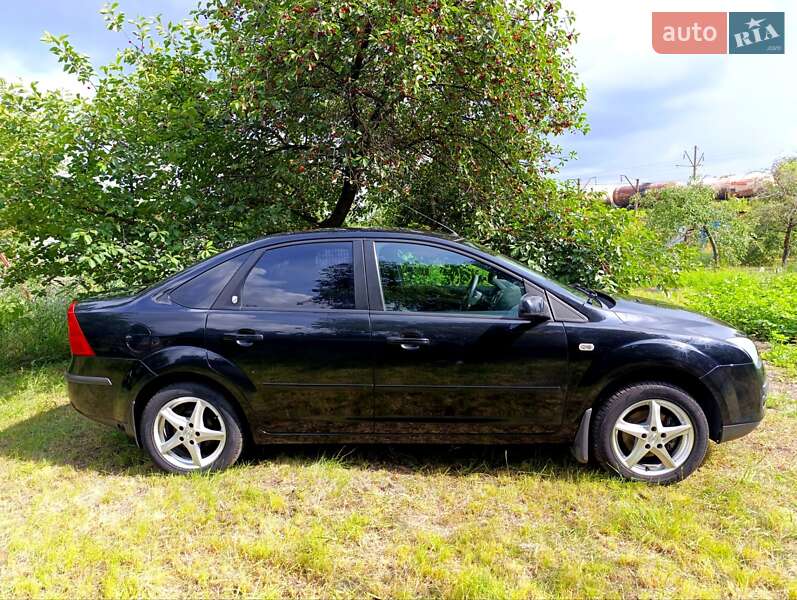 Седан Ford Focus 2006 в Знаменке