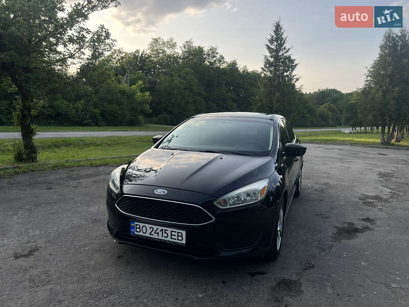 Седан Ford Focus 2016 в Бучаче