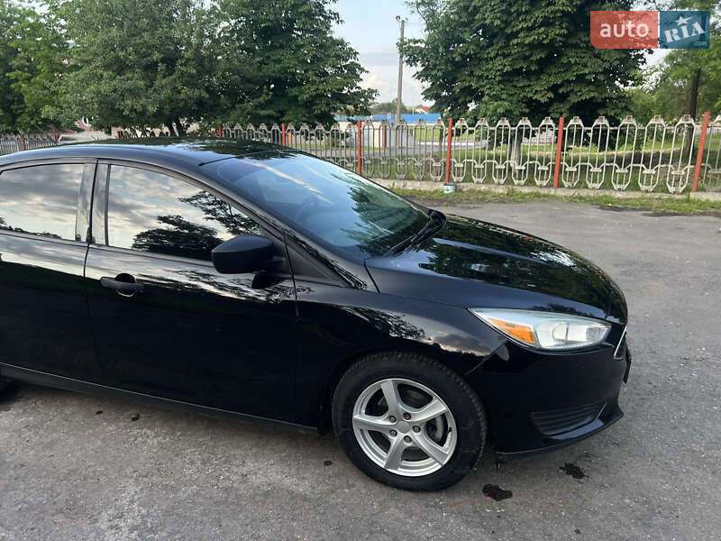 Седан Ford Focus 2016 в Бучаче