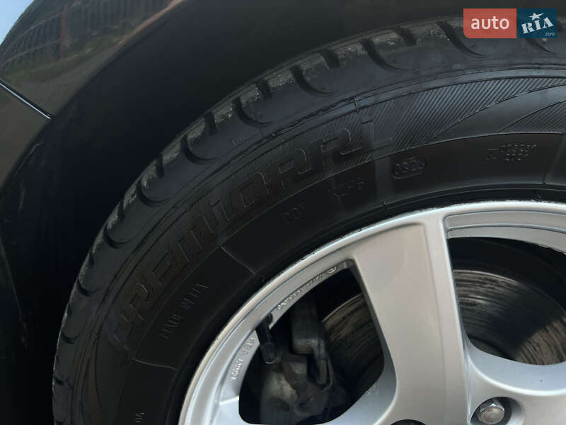 Седан Ford Focus 2016 в Бучаче