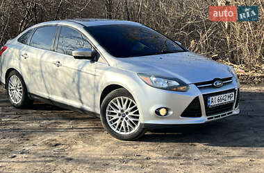 Седан Ford Focus 2013 в 