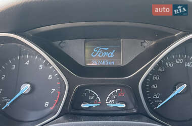 Седан Ford Focus 2013 в 