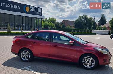 Седан Ford Focus 2014 в 