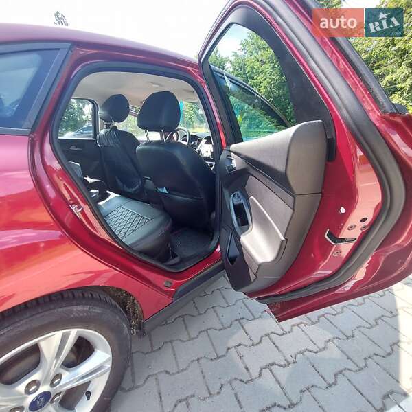 Седан Ford Focus 2014 в Виннице
