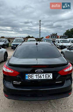 Седан Ford Focus 2012 в 