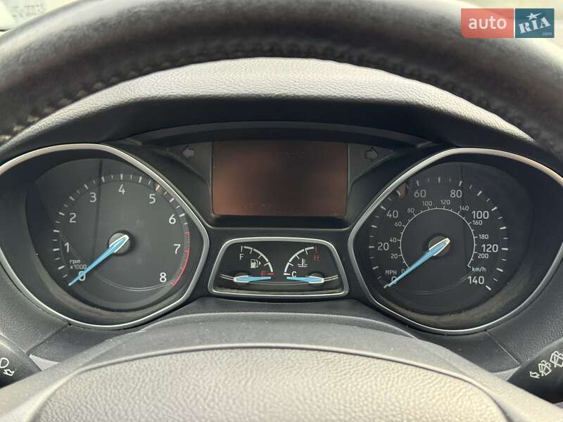 Хэтчбек Ford Focus 2016 в Хмельницком