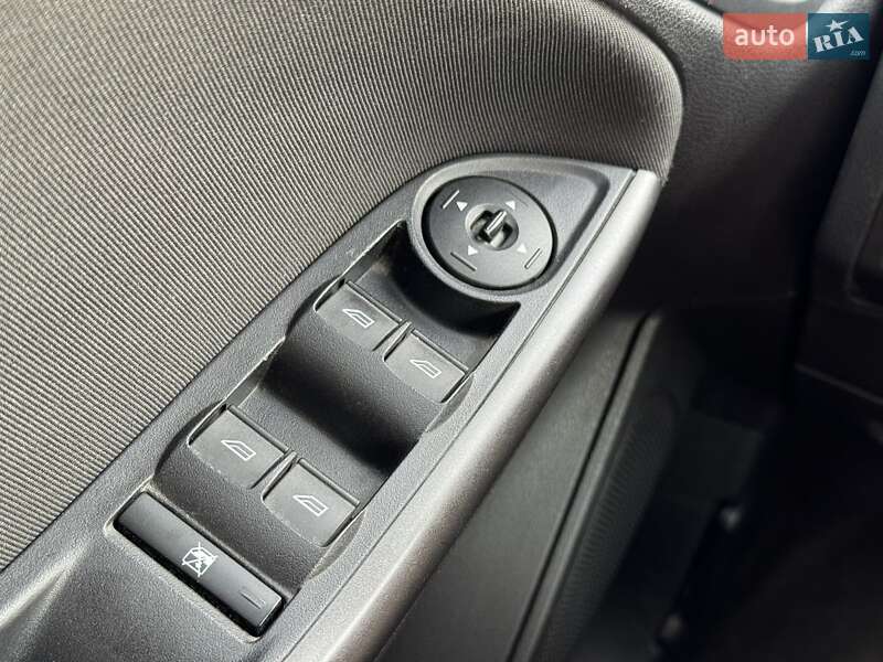 Хэтчбек Ford Focus 2016 в Хмельницком