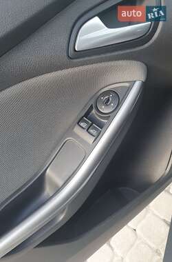 Универсал Ford Focus 2013 в 