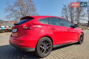 Хэтчбек Ford Focus 2016 в 