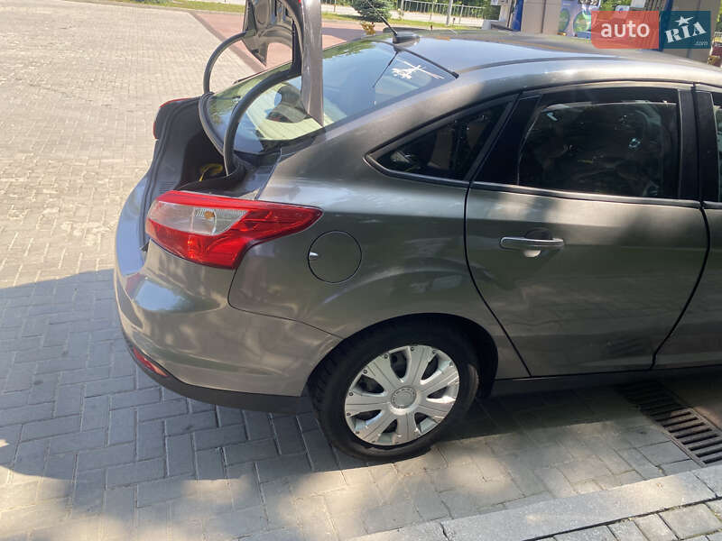 Седан Ford Focus 2012 в Гайсину