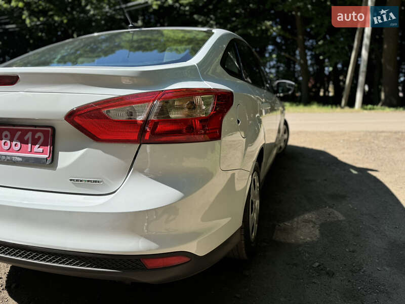 Седан Ford Focus 2012 в Львове
