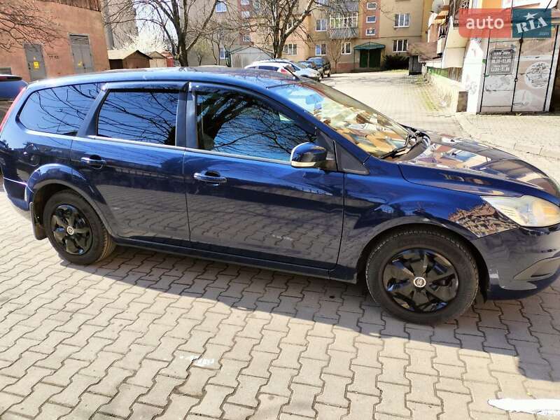 Универсал Ford Focus 2009 в Ужгороде